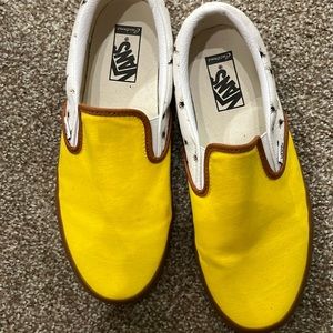 Vans customs- Bee themed !!